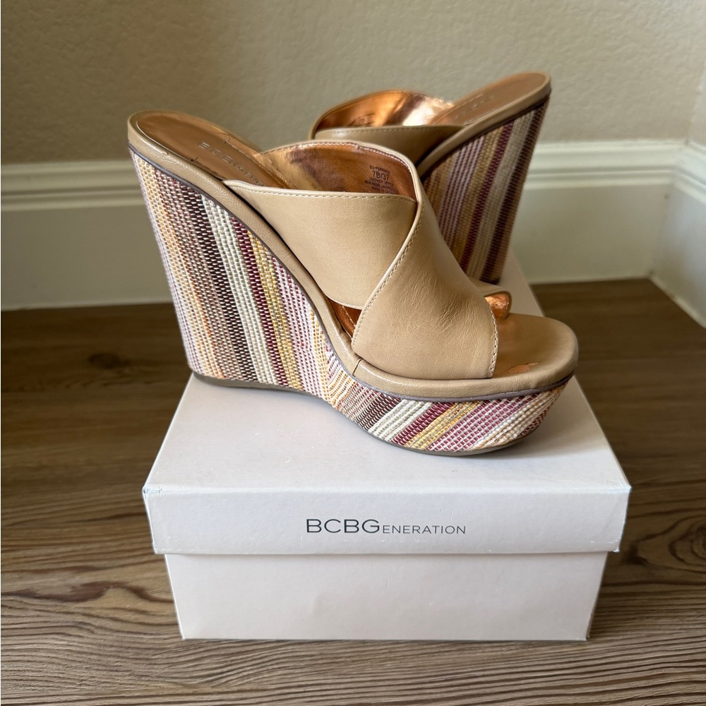 BCBG wedges